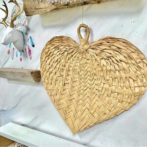 Rattan straw Heart-Shaped woven Wall boho Decor w shabby chic farmhouse vibe